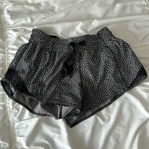 Lululemon short